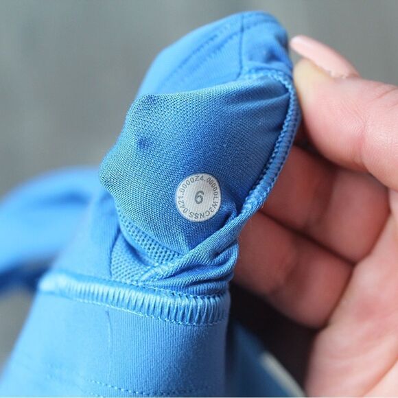 Lululemon Wunder Train Longline Bra Medium Support, C/D Cup - Picture 3 of 5